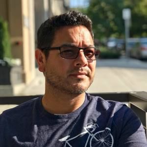 Meet your Posher, Eduardo